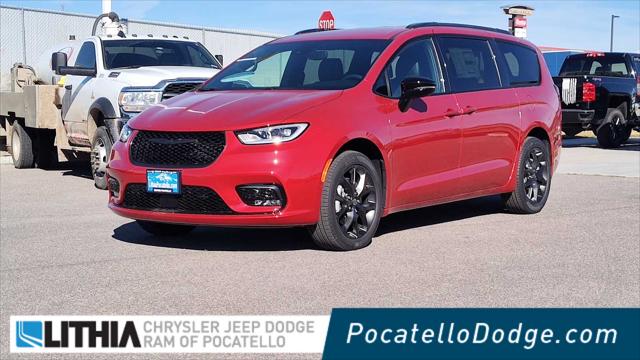 2026 Chrysler Pacifica PACIFICA SELECT AWD