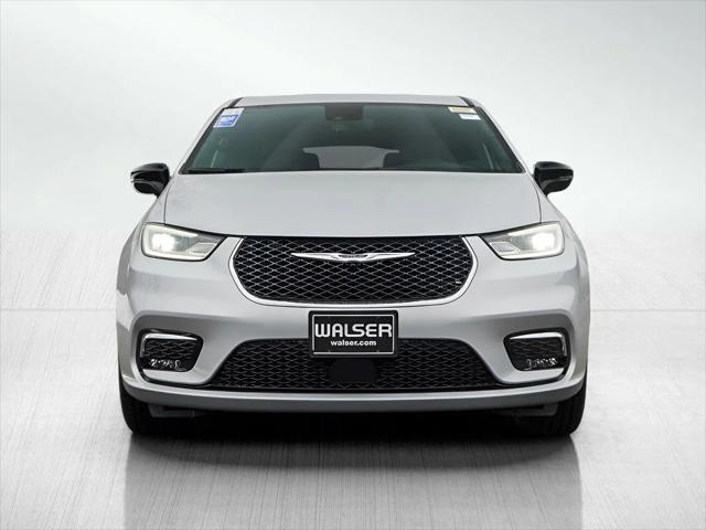 2026 Chrysler Pacifica PACIFICA SELECT AWD
