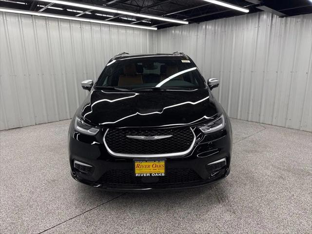2026 Chrysler Pacifica PACIFICA PINNACLE
