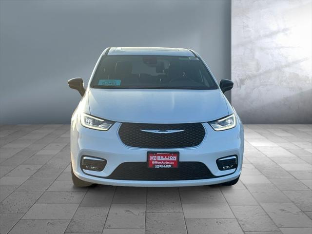 2026 Chrysler Pacifica PACIFICA LIMITED AWD