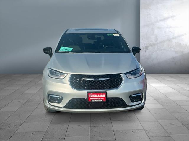 2026 Chrysler Pacifica PACIFICA LIMITED AWD