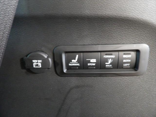 2026 Chrysler Pacifica Pinnacle AWD
