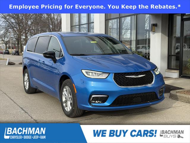 2026 Chrysler Pacifica PACIFICA SELECT AWD