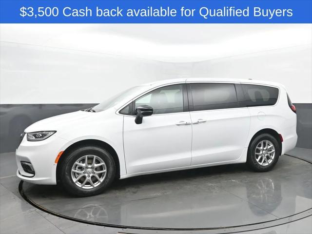 2026 Chrysler Pacifica PACIFICA SELECT