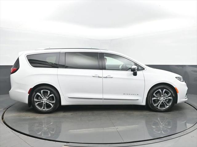 2026 Chrysler Pacifica Pinnacle