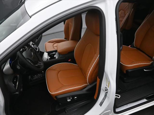 2026 Chrysler Pacifica Pinnacle
