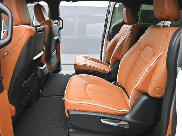 2026 Chrysler Pacifica Pinnacle