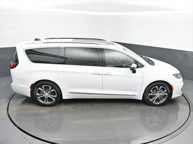 2026 Chrysler Pacifica Pinnacle