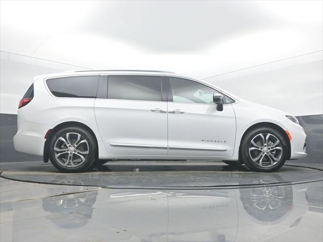 2026 Chrysler Pacifica Pinnacle