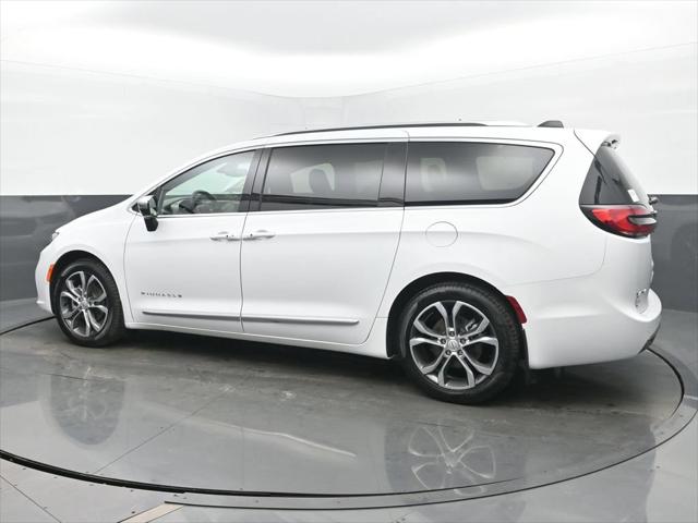 2026 Chrysler Pacifica Pinnacle