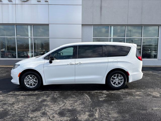 2026 Chrysler Voyager VOYAGER LX