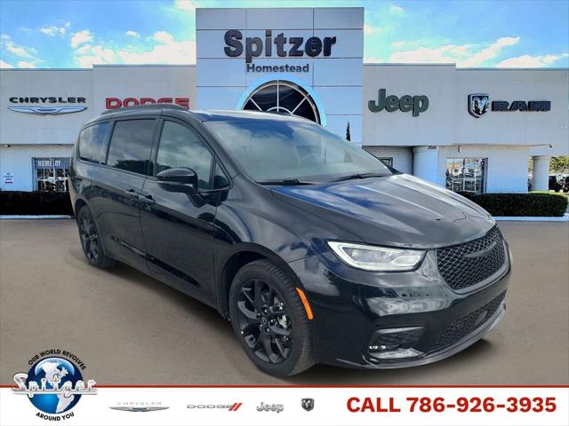 2026 Chrysler Pacifica PACIFICA LIMITED