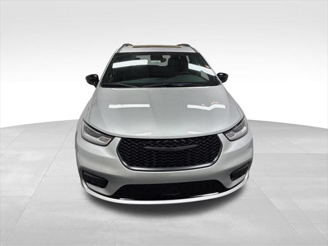2026 Chrysler Pacifica PACIFICA LIMITED AWD