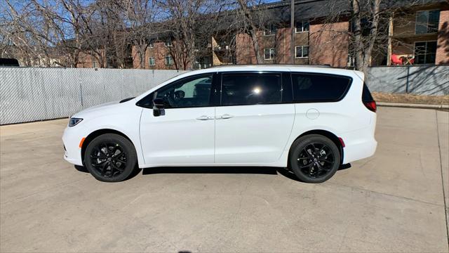 2026 Chrysler Pacifica PACIFICA LIMITED AWD
