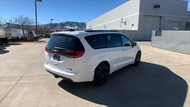 2026 Chrysler Pacifica Limited AWD
