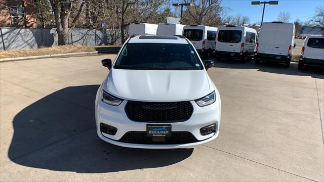 2026 Chrysler Pacifica Limited AWD