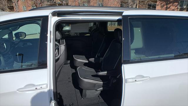 2026 Chrysler Pacifica Limited AWD