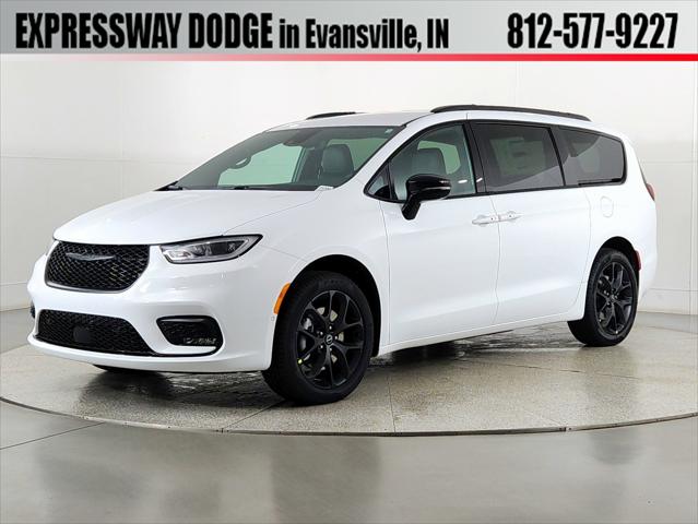 2026 Chrysler Pacifica PACIFICA SELECT AWD