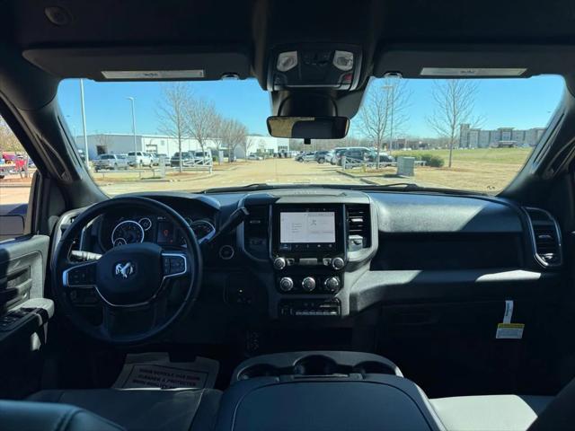 2026 RAM Ram 3500 Chassis Cab RAM 3500 TRADESMAN CREW CAB CHASSIS 4X4 60 CA 2026 RAM Ram 3500 Chassis Cab RAM 3500 TRADESMAN CREW CAB CHASSIS 4X4 60 CA