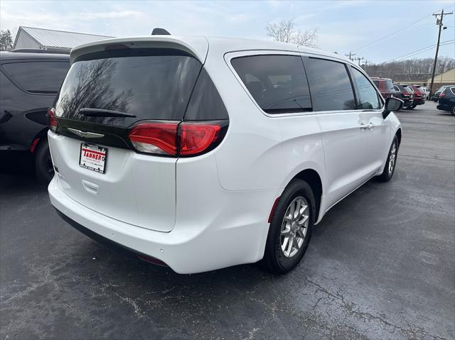 2026 Chrysler Voyager VOYAGER LX