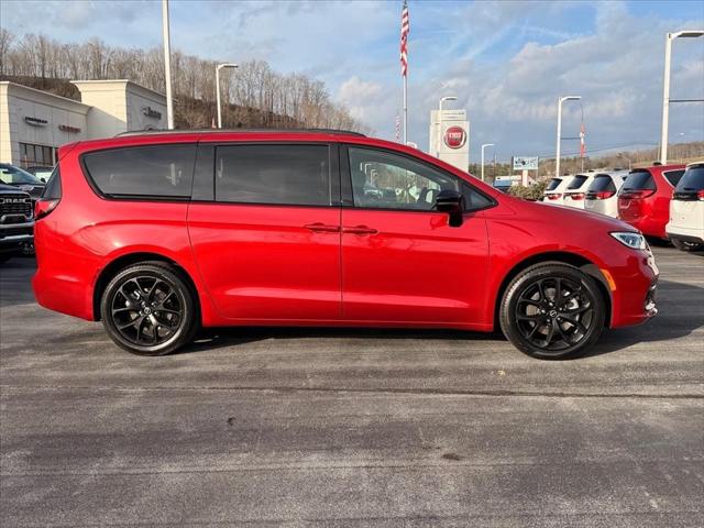 2026 Chrysler Pacifica PACIFICA SELECT AWD 2026 Chrysler Pacifica PACIFICA SELECT AWD