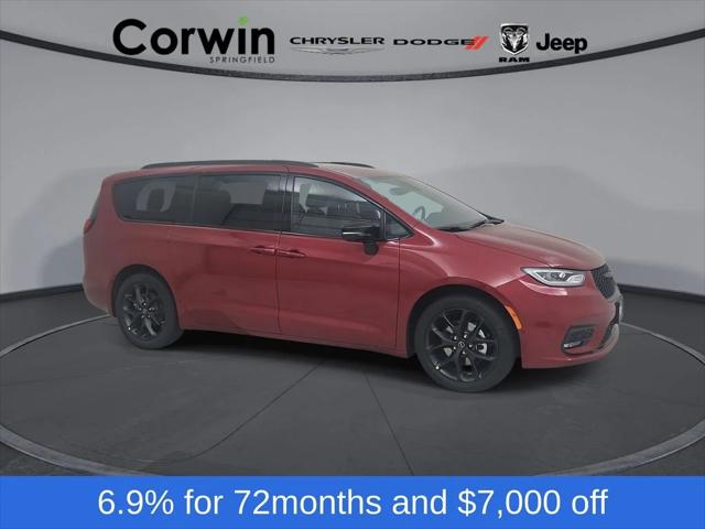 2026 Chrysler Pacifica Select for sale in Springfield, MO