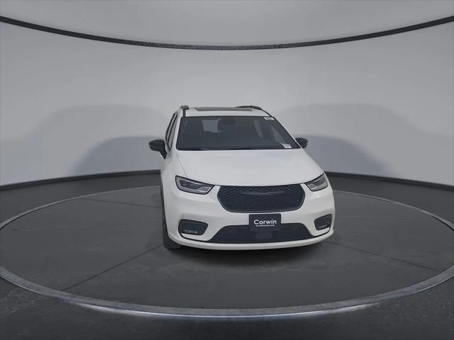 2026 Chrysler Pacifica Limited AWD