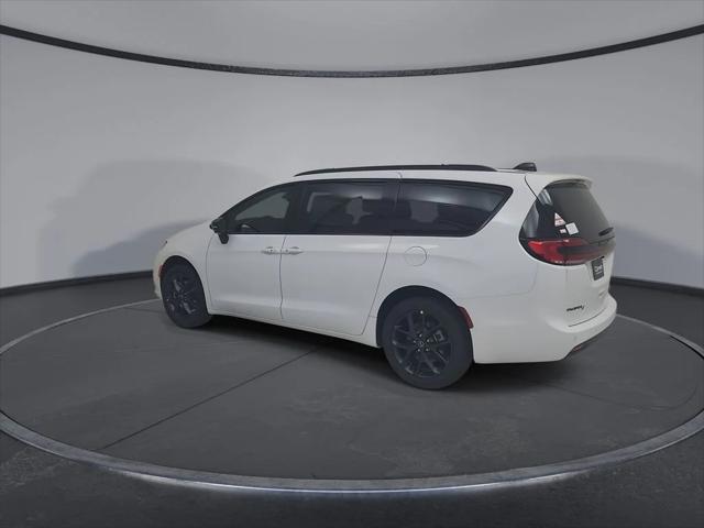 2026 Chrysler Pacifica Limited AWD