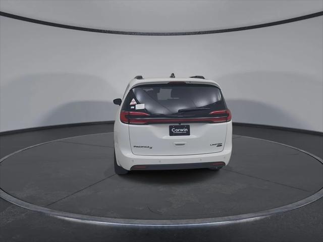 2026 Chrysler Pacifica Limited AWD