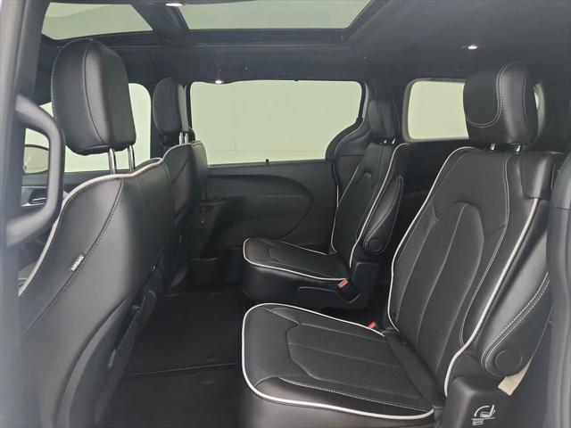 2026 Chrysler Pacifica Limited AWD