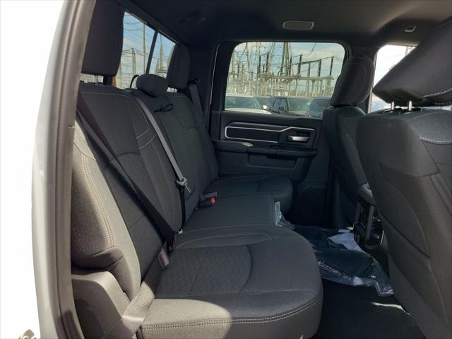 2026 Ram 2500 Big Horn Crew Cab 4x4 64 Box