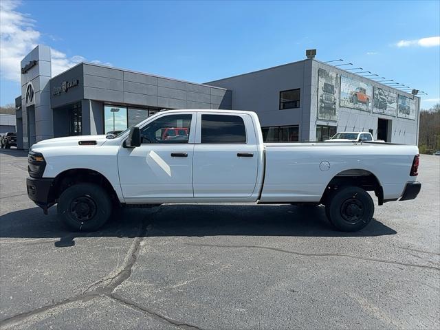 2026 Ram 2500 Tradesman Crew Cab 4x4 8' Box