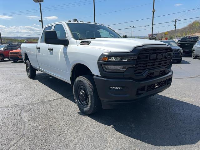 2026 Ram 2500 Tradesman Crew Cab 4x4 8' Box
