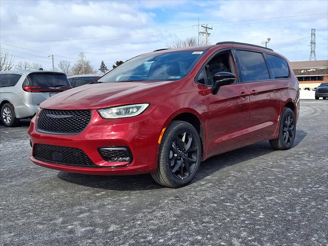 2026 Chrysler Pacifica PACIFICA SELECT AWD