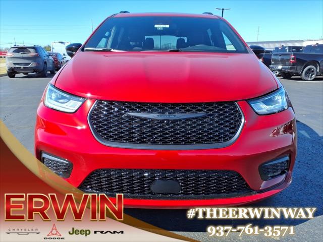 2026 Chrysler Pacifica PACIFICA SELECT AWD