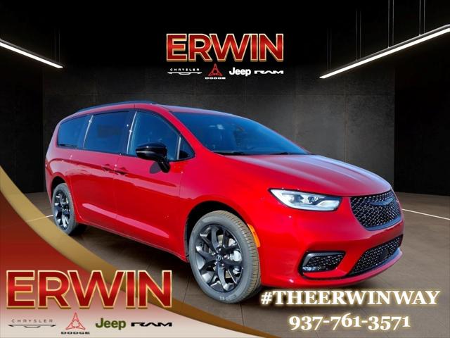 2026 Chrysler Pacifica PACIFICA SELECT AWD