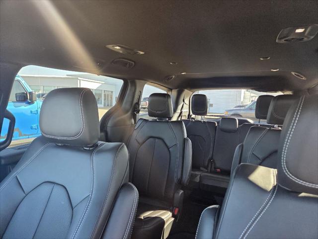 2026 Chrysler Pacifica PACIFICA SELECT AWD 2026 Chrysler Pacifica PACIFICA SELECT AWD