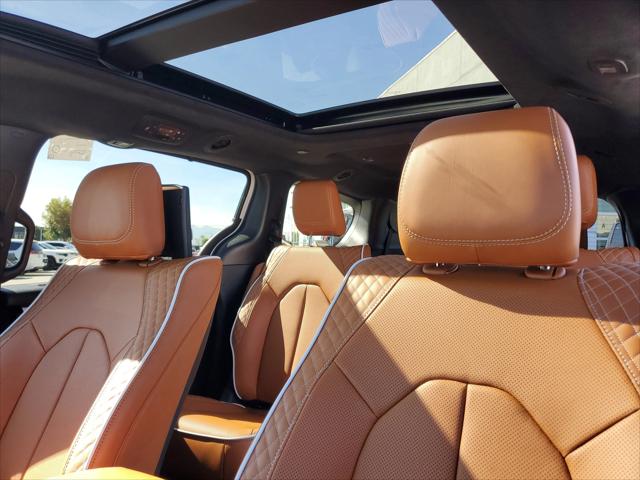 2026 Chrysler Pacifica Pinnacle