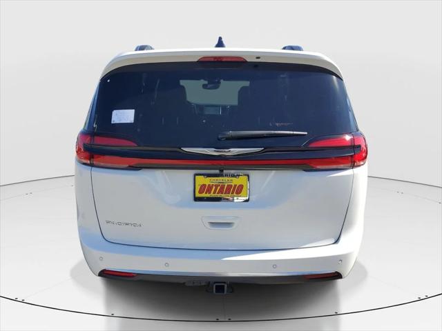 2026 Chrysler Pacifica Pinnacle