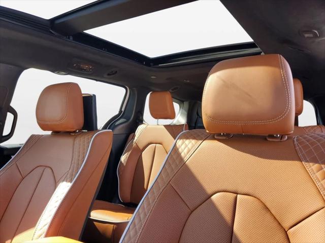 2026 Chrysler Pacifica Pinnacle