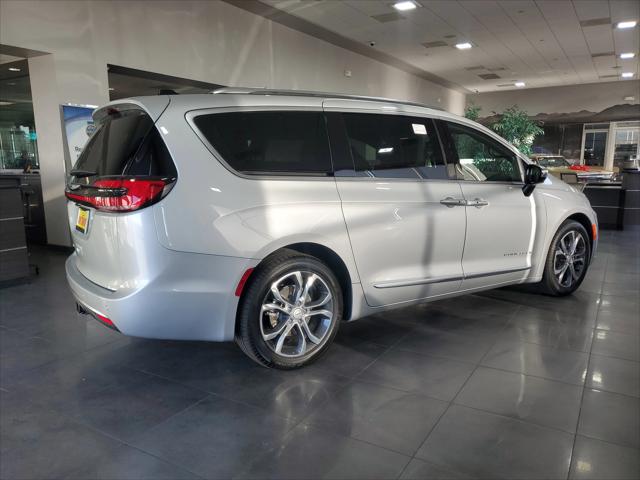 2026 Chrysler Pacifica Pinnacle