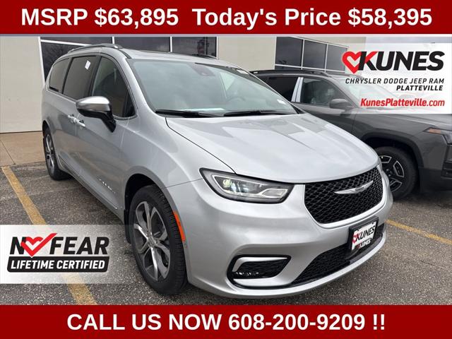 2026 Chrysler Pacifica Pinnacle AWD for sale in Platteville, WI