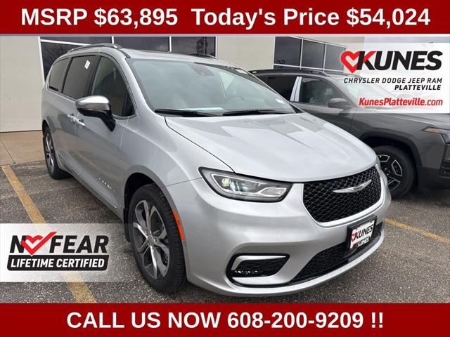 2026 Chrysler Pacifica Pinnacle AWD for sale in Platteville, WI