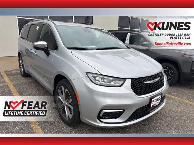 2026 Chrysler Pacifica Pinnacle AWD for sale in Platteville, WI