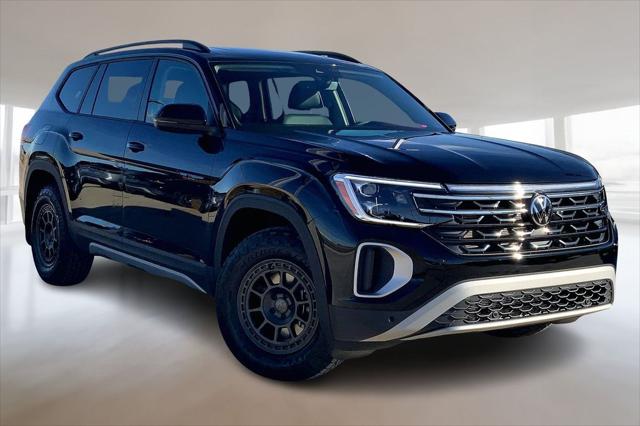 2026 Volkswagen Atlas Peak Edition
