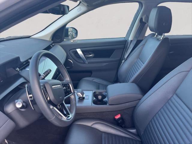 2025 Land Rover Discovery Sport S