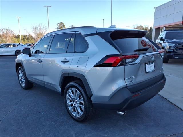 2022 Toyota RAV4 XLE Premium 2022 Toyota RAV4 XLE Premium