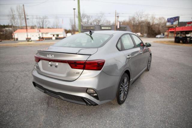 2022 Kia Forte GT-Line 2022 Kia Forte GT-Line