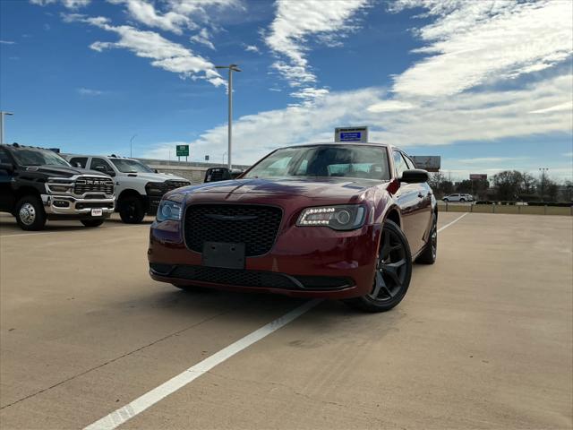 2023 Chrysler 300 Touring