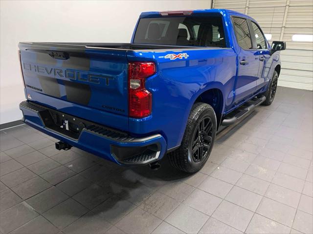 2024 Chevrolet Silverado 1500 4WD Crew Cab Short Bed Custom
